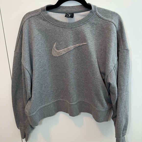 Grey Cropped Nike Sweatshirt - Picture 1 of 3